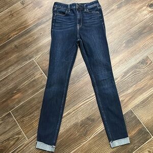 Hollister size 3 ultra high-rise extreme skinny jeggings